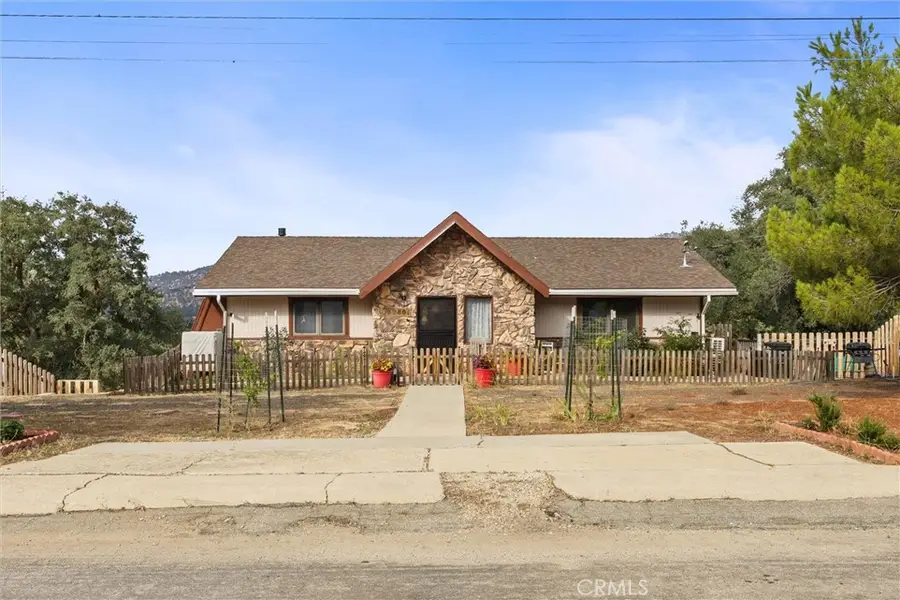 22801 Fran Drive, Tehachapi, CA 93561 - Image #3