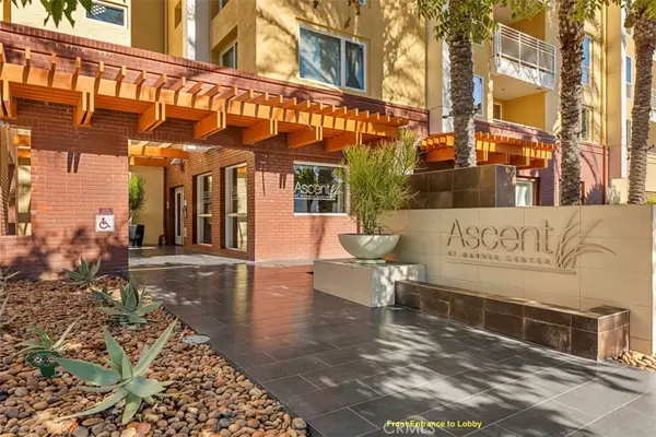 21301 Erwin Street #516, Woodland Hills, CA 91367