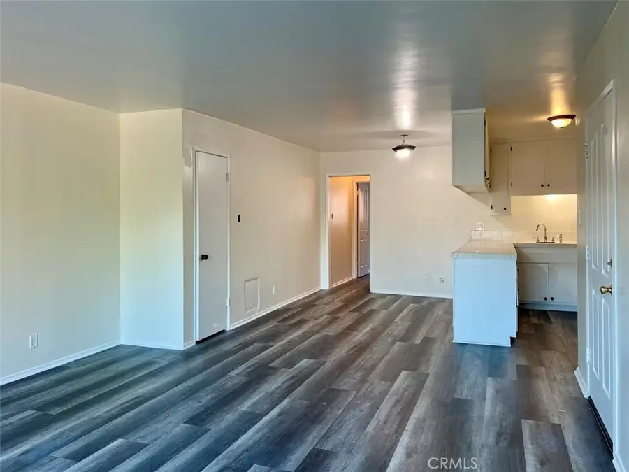 406 W Regent #13, Inglewood, CA 90301 - #2