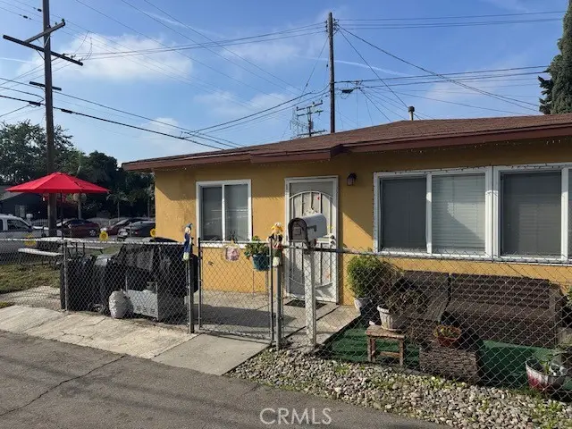 5523 Gotham Avenue, Bell Gardens, CA 90201 - #2