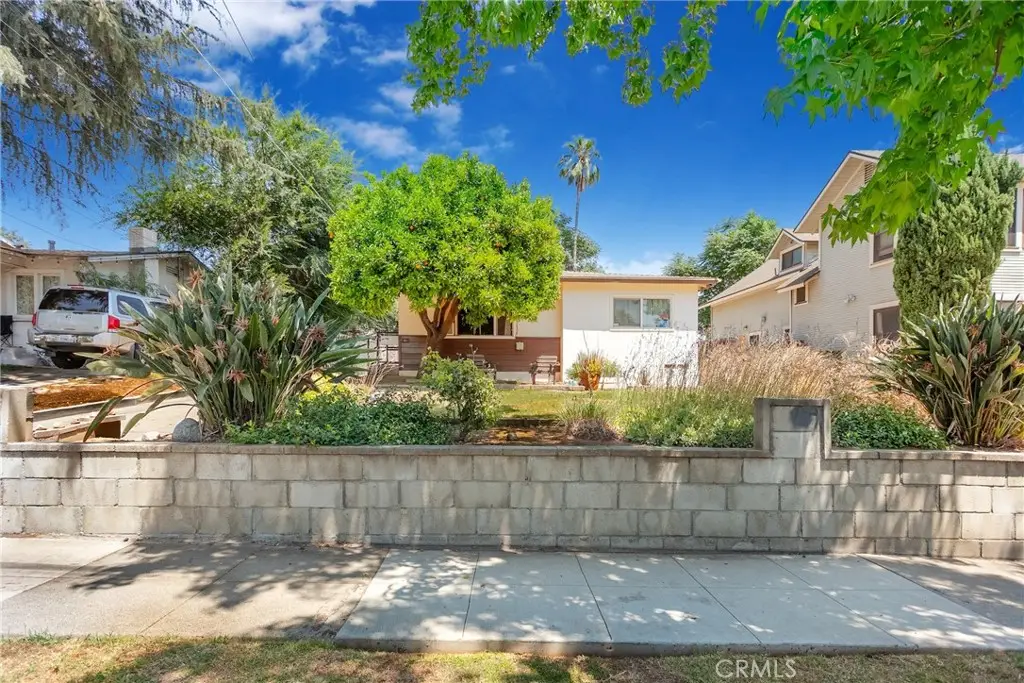 1062 Worcester Avenue, Pasadena, CA 91104 - Image #1