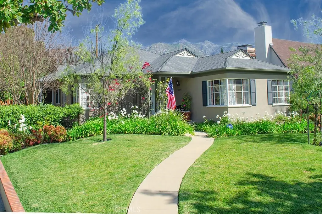 2151 E Mountain Street, Pasadena, CA 91104 - #1