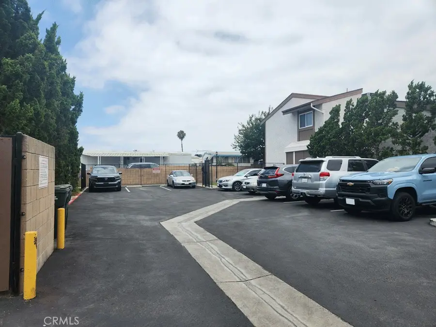 1047 E Huntington Drive #C, Monrovia, CA 91016 - #3