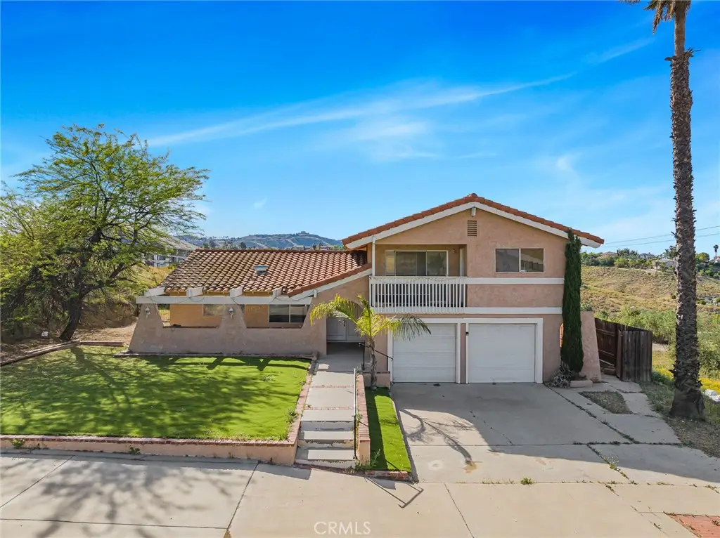 12285 Road Runner, Riverside, CA 92503 - #1