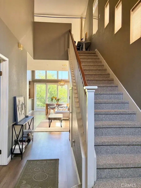 286 N Madison #404, Pasadena, CA 91101