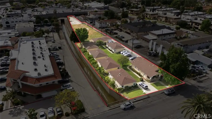 121 N Pennsylvania Avenue, Glendora, CA 91741 - #2