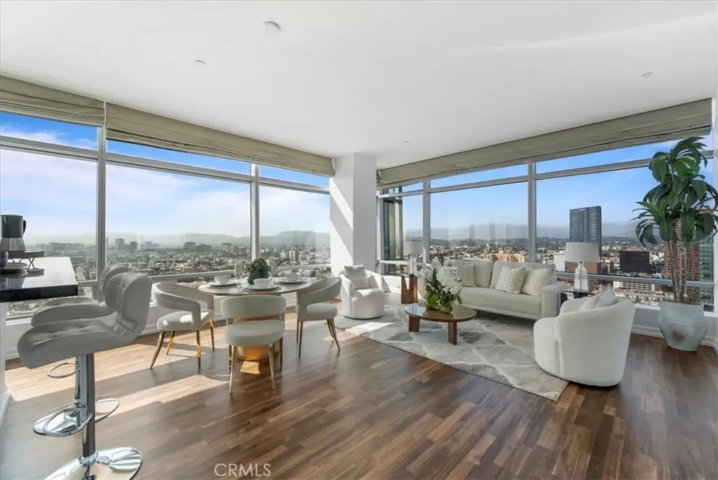 900 W Olympic, Los Angeles, CA 90015 - #1