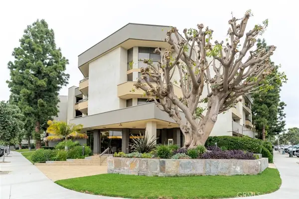 750 S Spaulding Avenue #129, Los Angeles, CA 90036