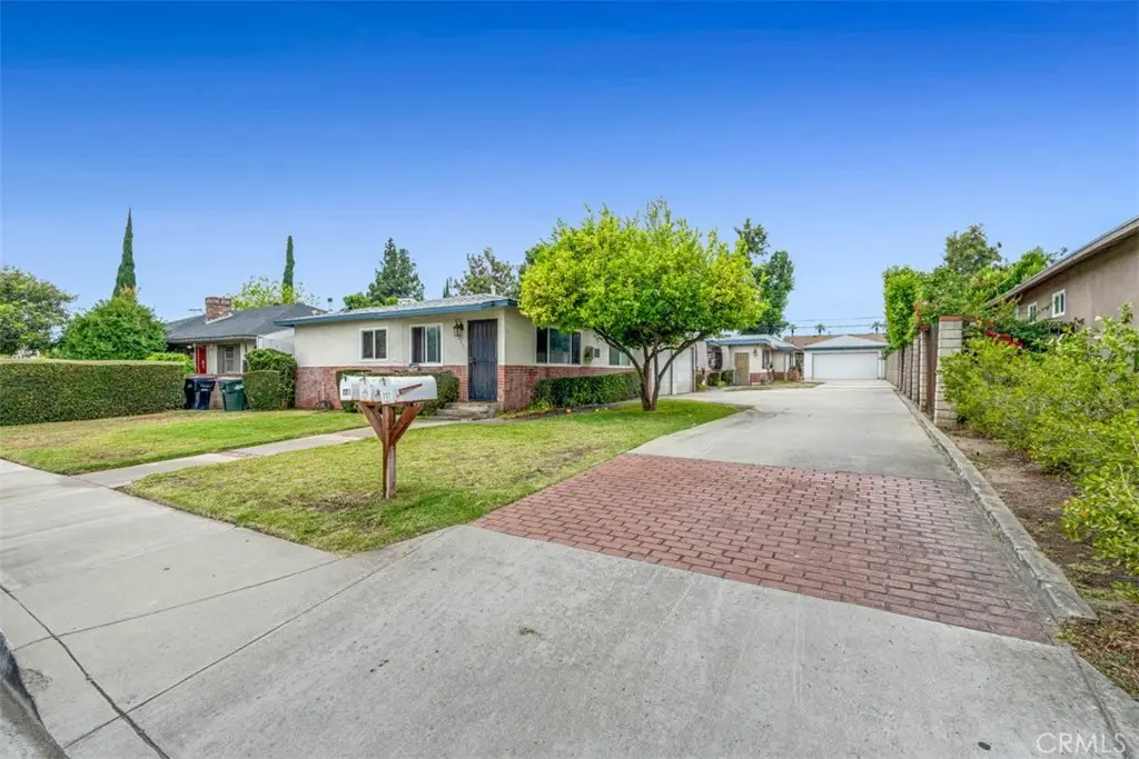 223 Montana, Monrovia, CA 91016 - #1
