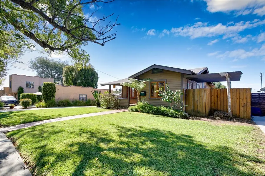 138 W Montecito, Sierra Madre, CA 91024 - #3