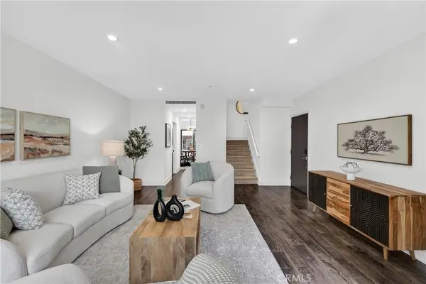2428 E Del Mar Boulevard #206, Pasadena, CA 91107