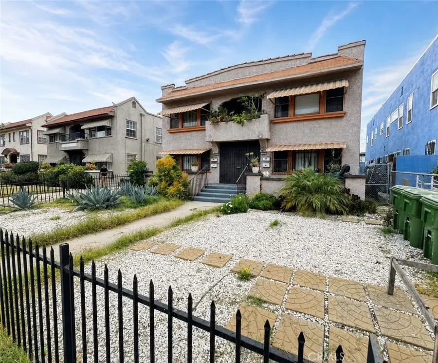 3110 Raymond Ave, Los Angeles, CA 90007 - #3