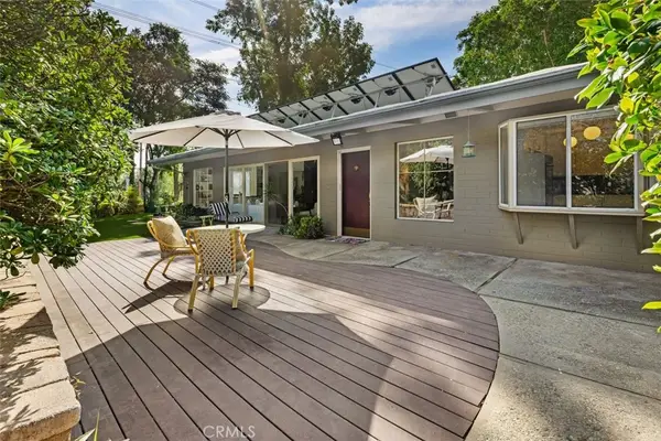 444 Oneida Drive, Pasadena, CA 91107