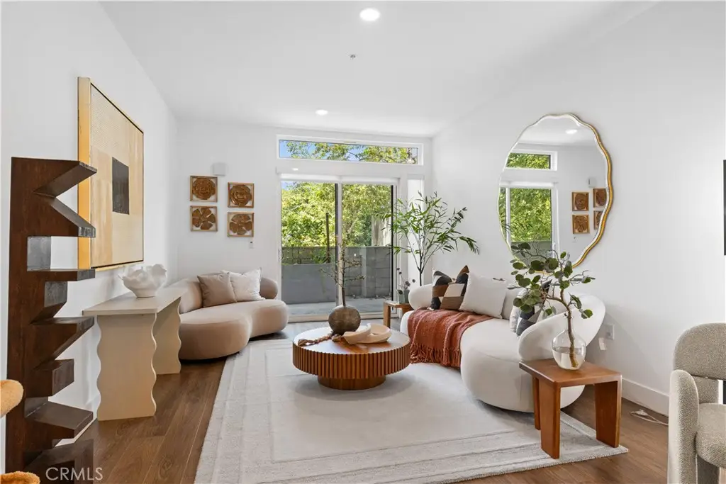 218 N El Molino Avenue #207, Pasadena, CA 91101 - #1