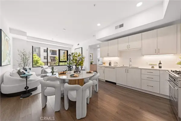 709 E Walnut Street #227, Pasadena, CA 91101
