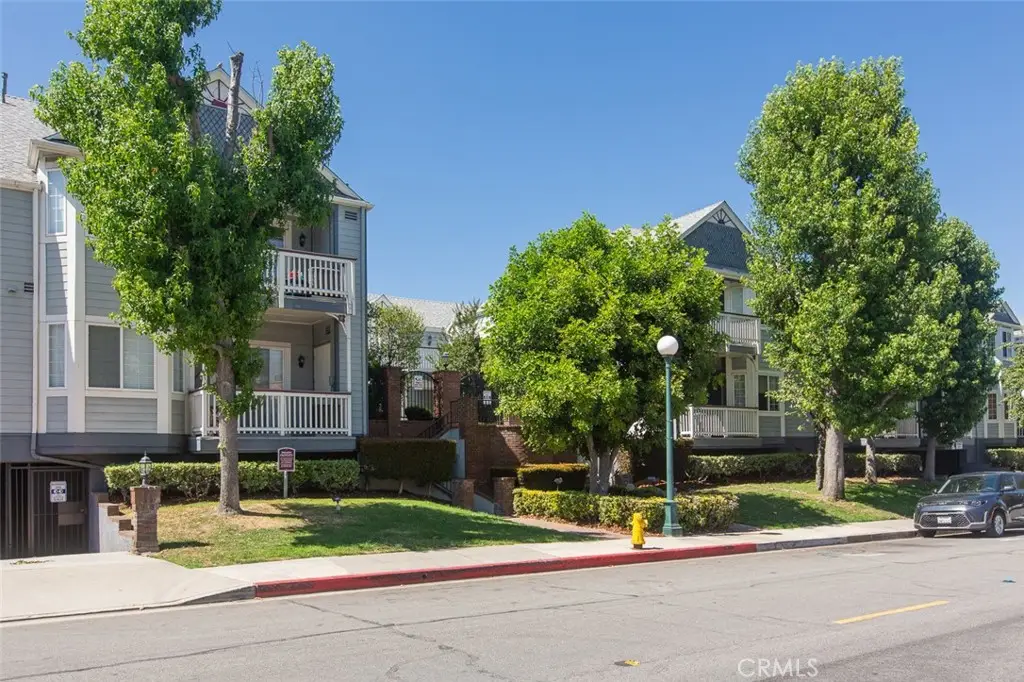 182 W Lemon #B, Monrovia, CA 91016 - #1