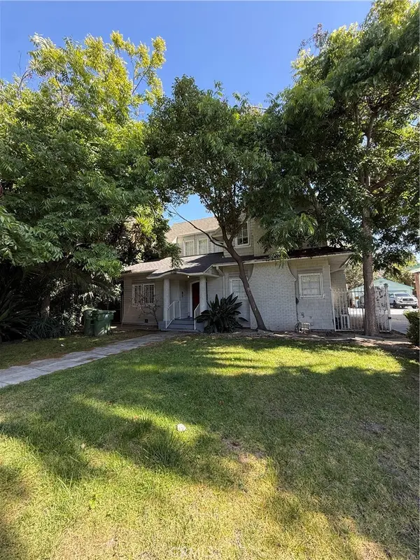 1188 W 28th, Los Angeles, CA 90007
