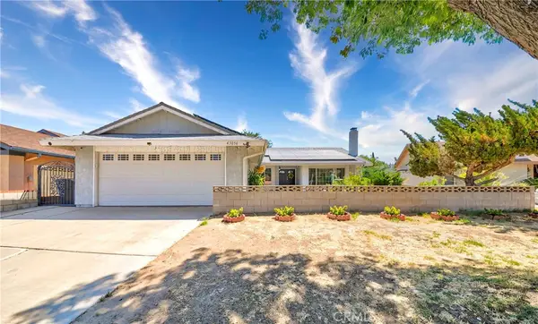 43056 Larwood, Lancaster, CA 93536