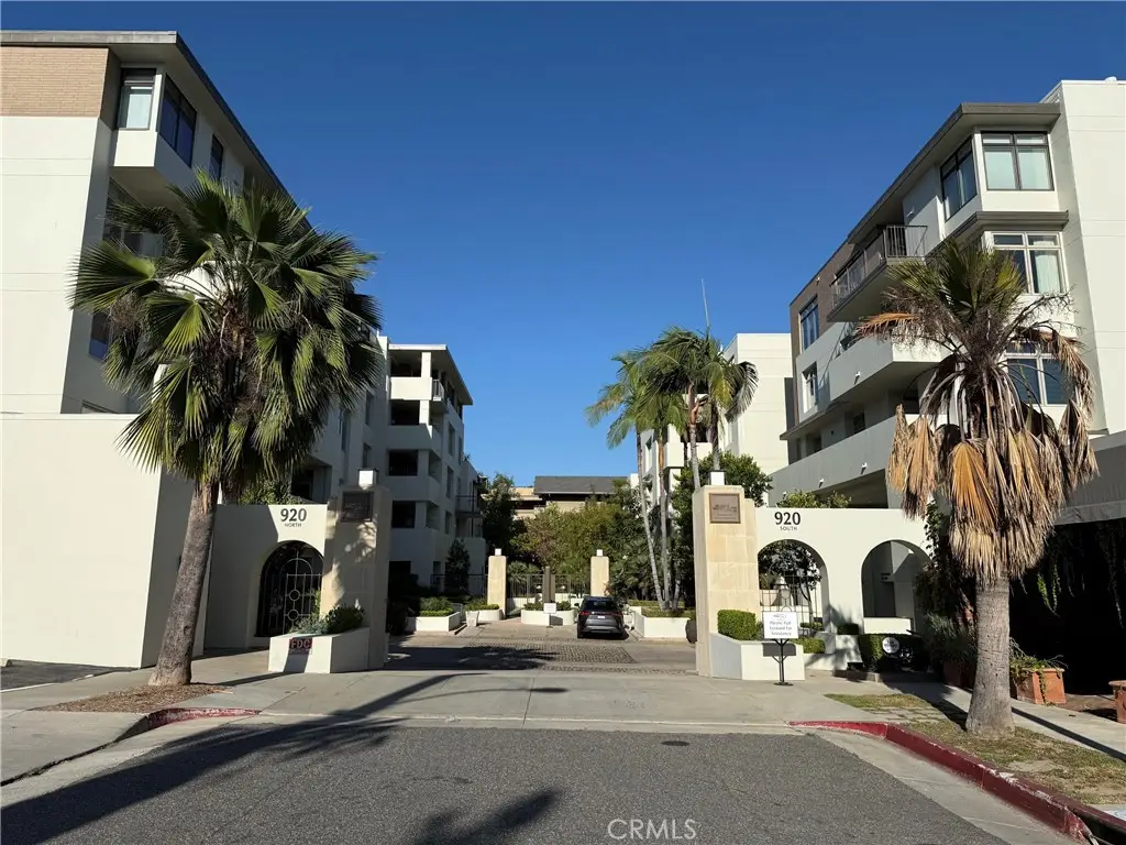 920 Granite Drive #117, Pasadena, CA 91101 - #1