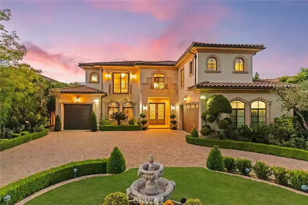 271 W Naomi Avenue, Arcadia, CA 91007