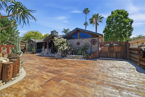 310 S Mountain Avenue, Monrovia, CA 91016