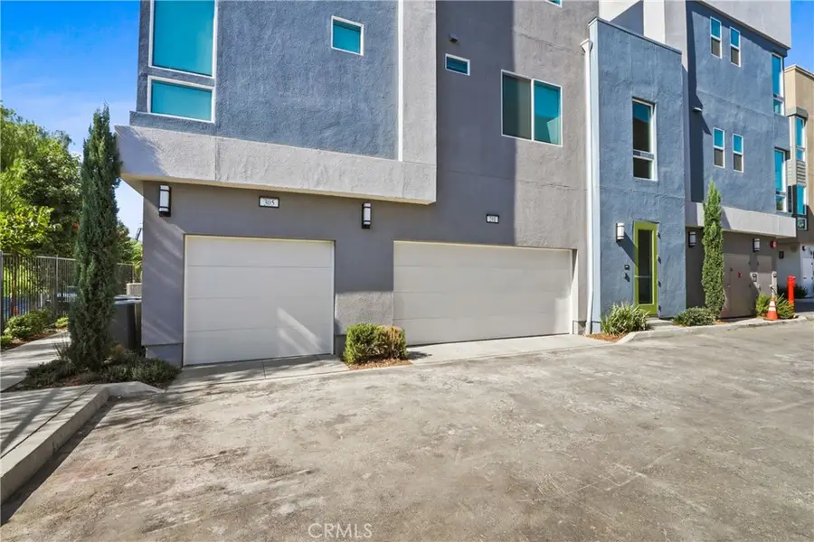 960 N Tangent Privado #305, Ontario, CA 91764 - #2