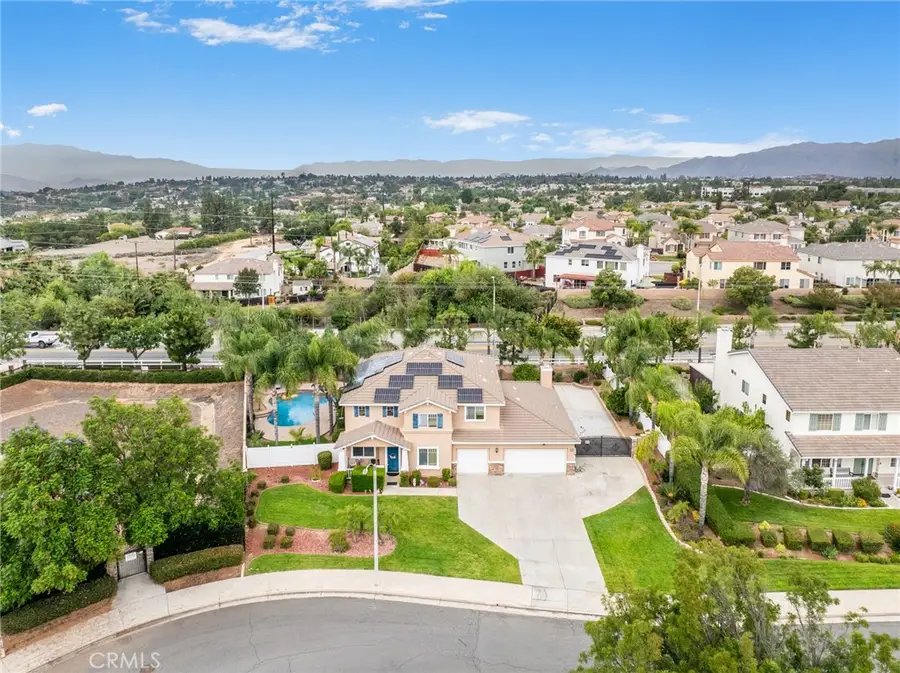 19106 Stagecoach Lane, Riverside, CA 92508 - #2