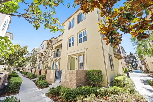 6366 Aquila Way, Eastvale, CA 91752