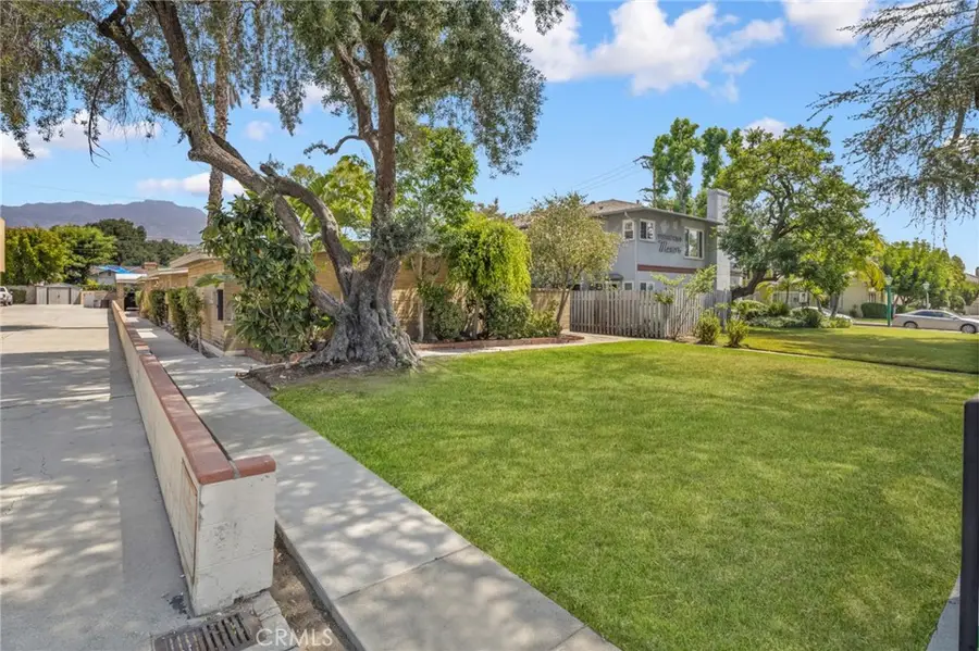 905 W Huntington Drive, Arcadia, CA 91007 - #2
