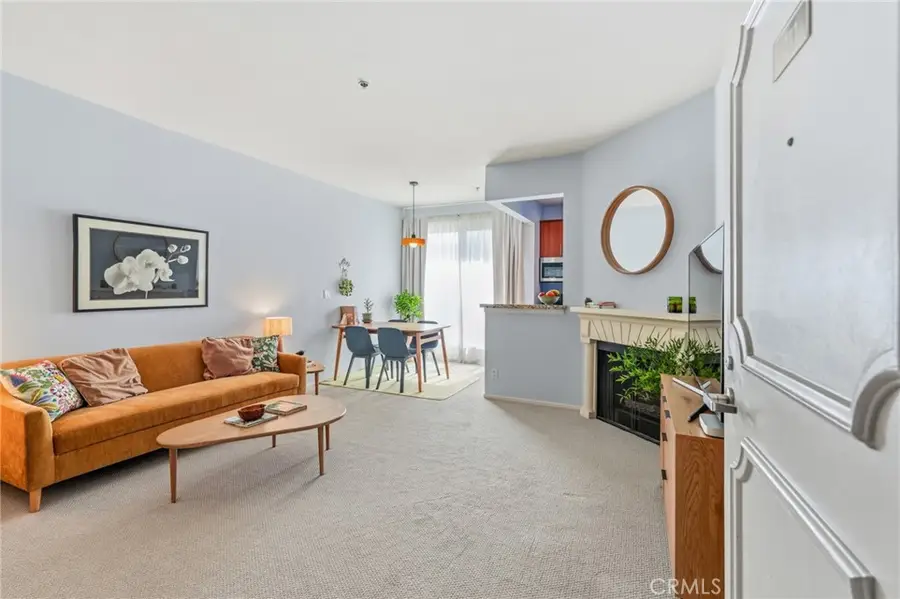620 S Gramercy Place #211, Los Angeles, CA 90005 - #3