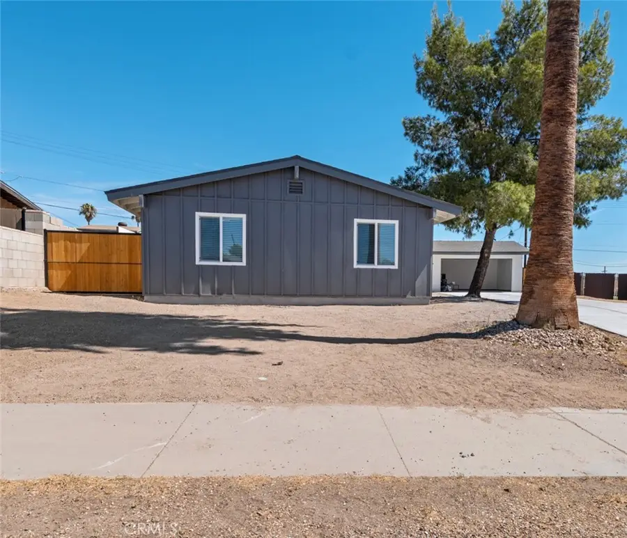 1213 E Virginia Way, Barstow, CA 92311 - #2