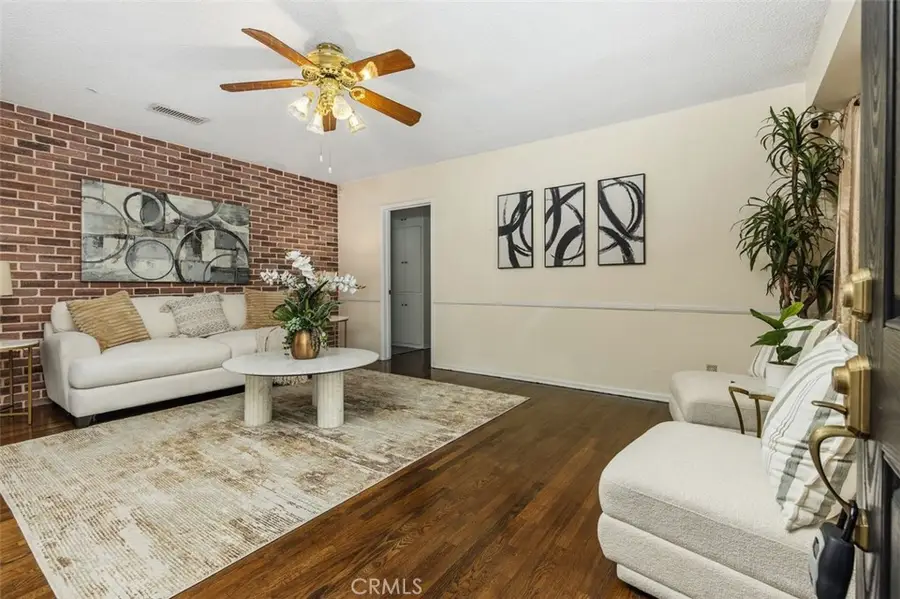 228 W Atara, Monrovia, CA 91016 - #2