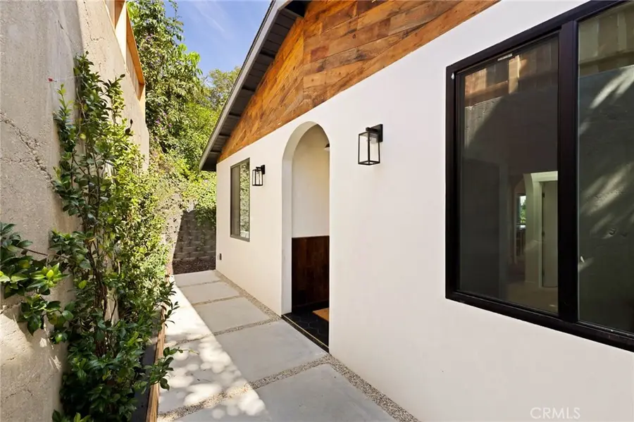 3926 Sunset Drive, Los Angeles, CA 90027 - #2