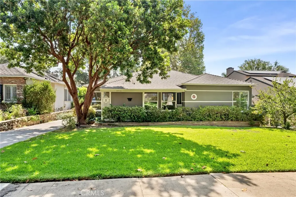 1956 N Roosevelt, Altadena, CA 91001 - #1
