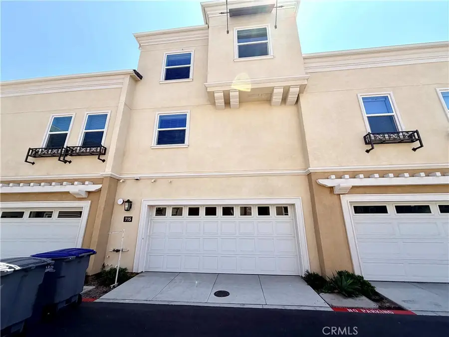 715 Winchester Drive, Oxnard, CA 93036 - #2