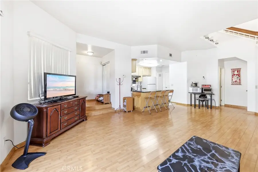 32 Brownfield Lane, Pomona, CA 91766 - #3