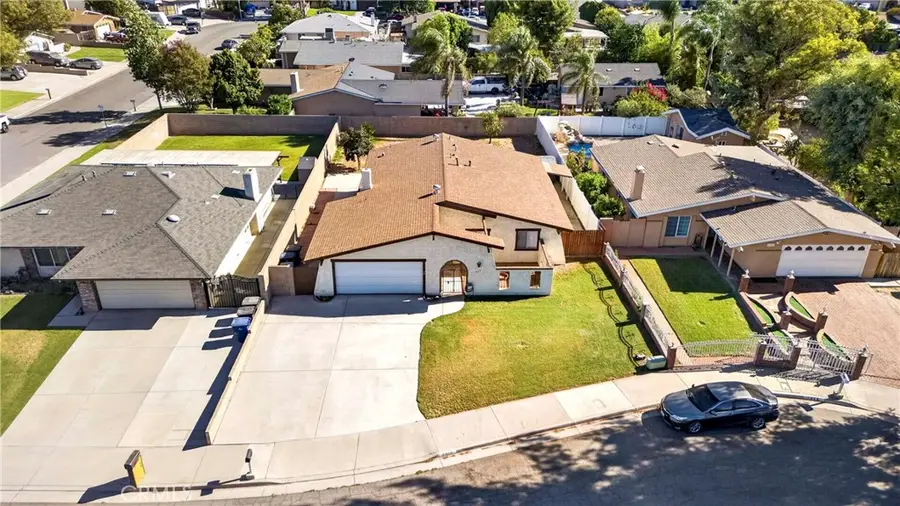7616 Della, Riverside, CA 92503 - #3