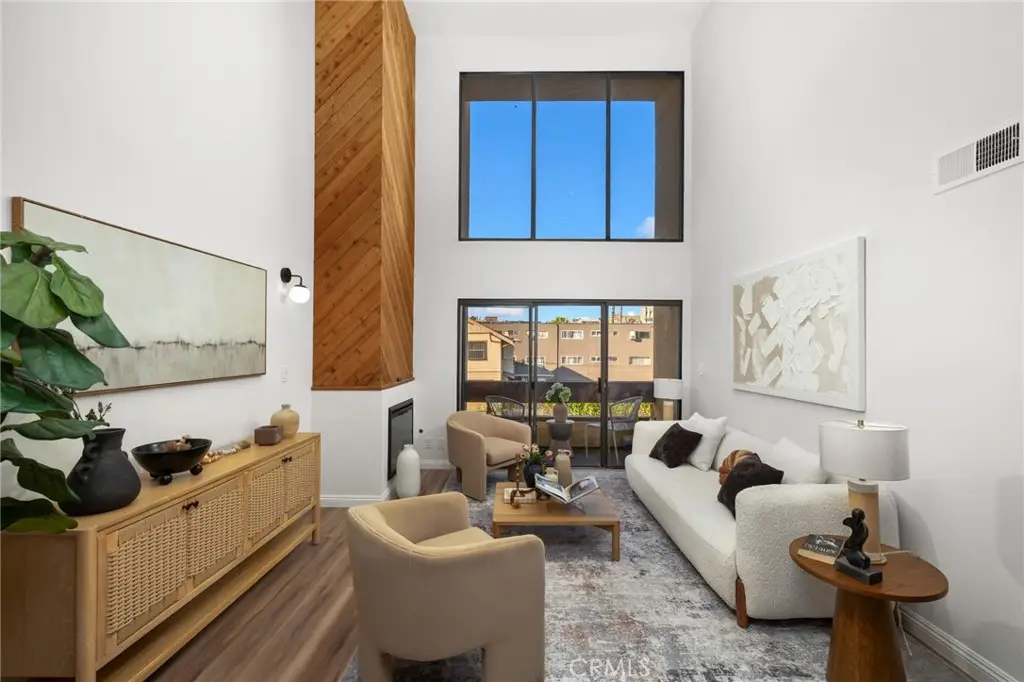 300 S Reno Street #303, Los Angeles, CA 90057 - #1