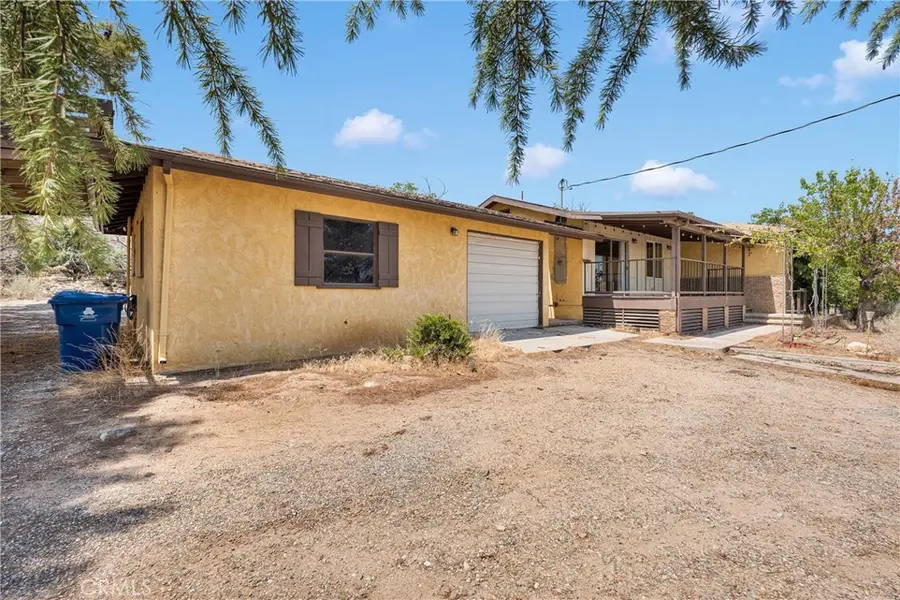 555 Mesquite Road, Pinon Hills, CA 92372 - Image #3