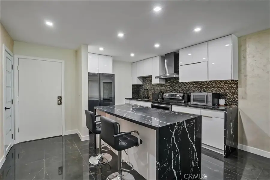 12720 Burbank Boulevard #118, Valley Village, CA 91607 - #3