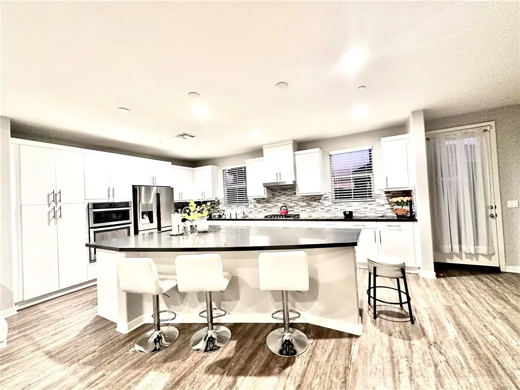 4235 Calle Del Vista, Oceanside, CA 92057 - #1