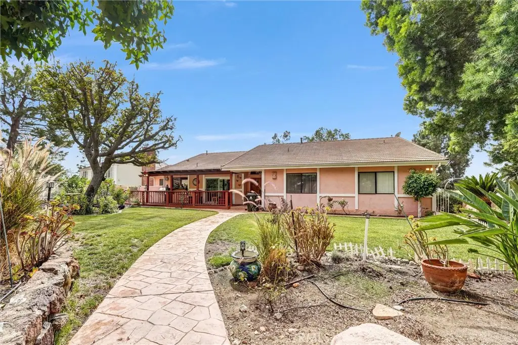 8530 Vine Valley N, Sun Valley, CA 91352 - #1