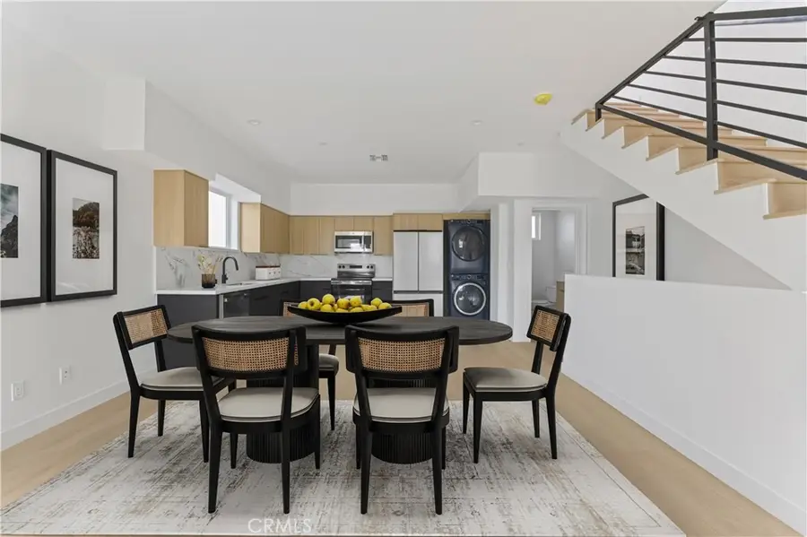 4511 Rosewood Avenue, Los Angeles, CA 90004 - Image #3