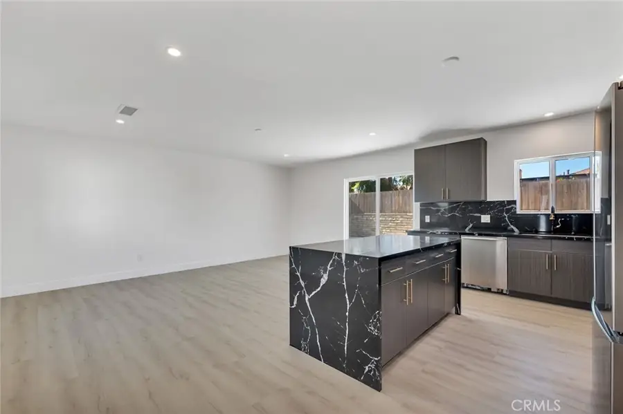 8127 Radford Avenue, North Hollywood, CA 91605 - Image #2