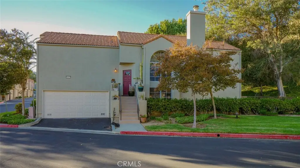 11327 Old Ranch, Chatsworth, CA 91311 - Image #1