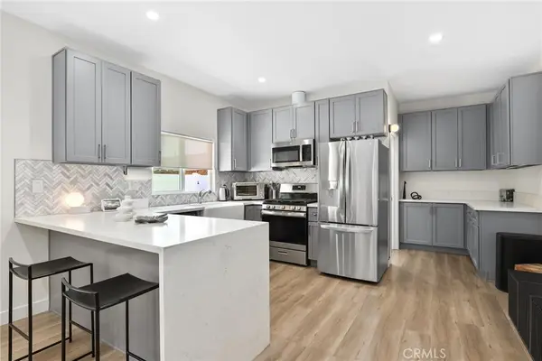 2129 N Pepper Street, Burbank, CA 91505