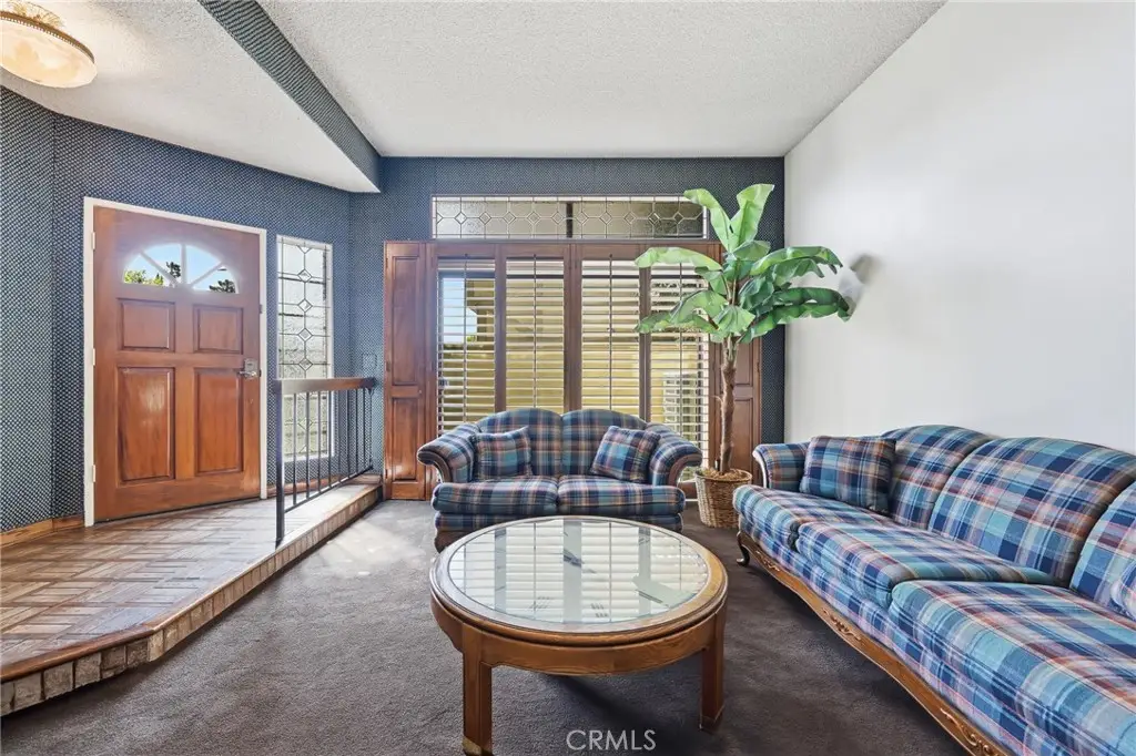 7100 Balboa Boulevard #1003, Lake Balboa, CA 91406 - #1