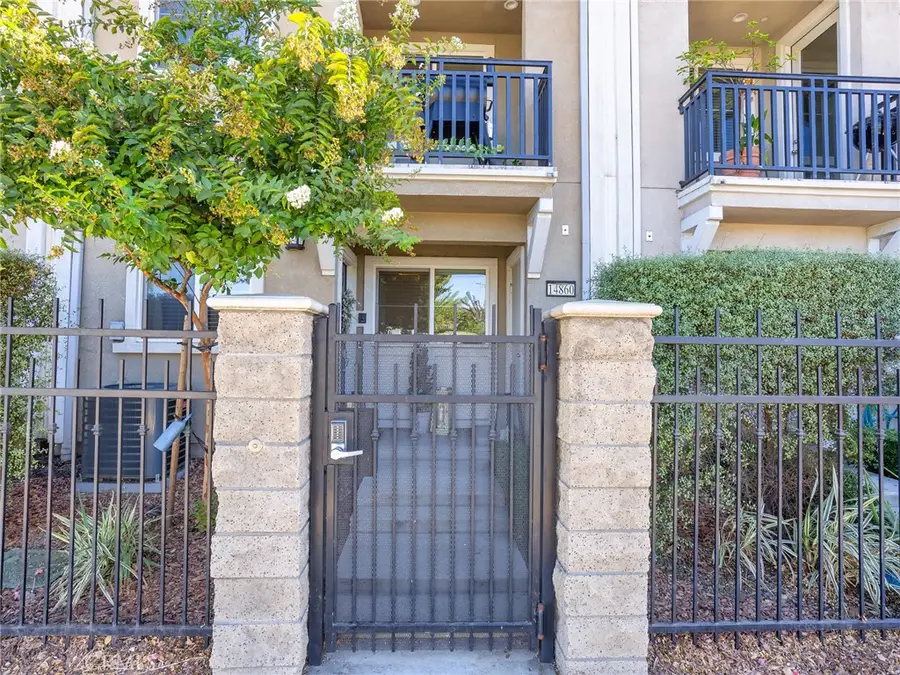 14860 Nordhoff Street, Panorama City, CA 91402 - #2