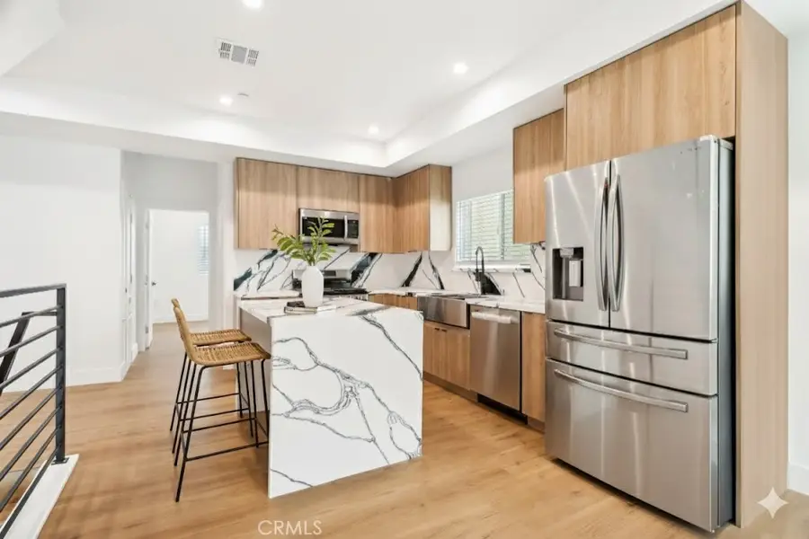 4514 St Elmo Drive, Los Angeles, CA 90019 - Image #2