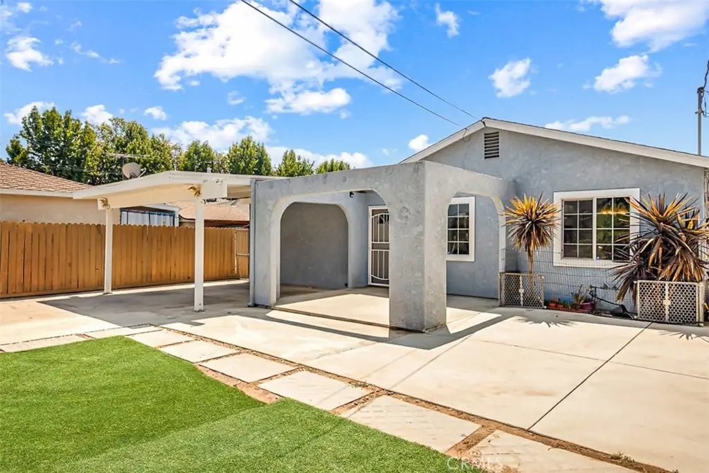15112 Domino, Van Nuys, CA 91411 - #1